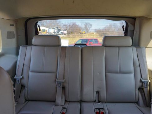 Used 2007 Chevrolet Tahoe LTZ w/ LTZ Preferred Equipment Group image 19