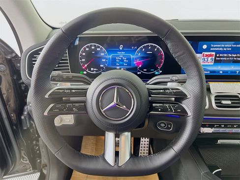 New 2025 Mercedes-Benz GLS 450 4MATIC image 12