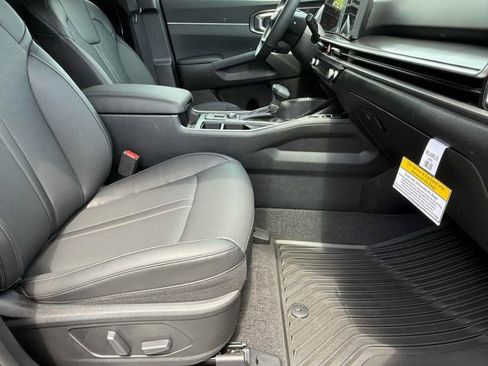 New 2026 Kia Sorento EX AWD/4WD image 4
