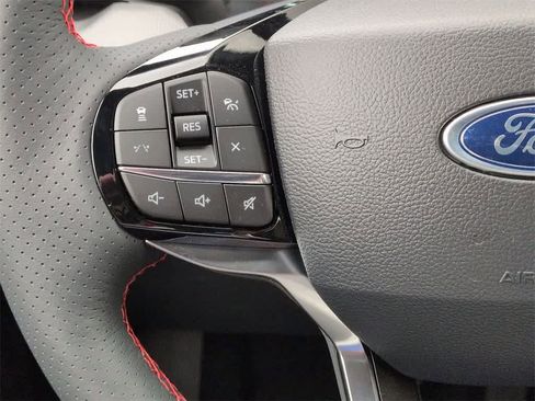 New 2026 Ford Explorer ST-Line image 24
