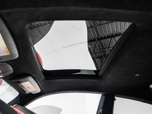 Used 2016 Porsche 911 Turbo S image 30