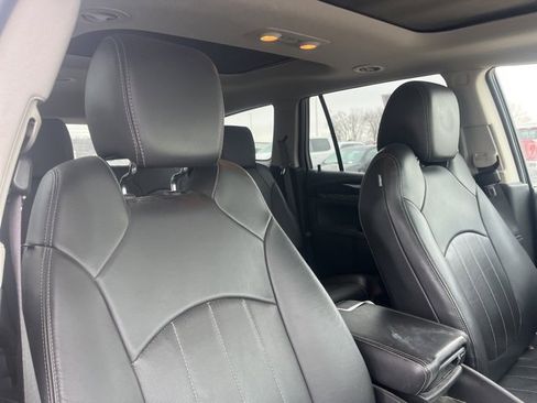 Used 2017 Buick Enclave Leather image 24