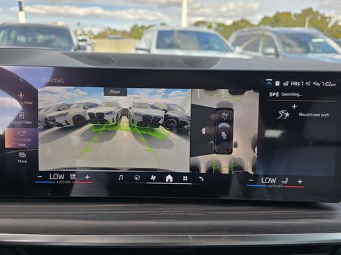 New 2026 BMW X7 xDrive40i w/ Executive Package image 18