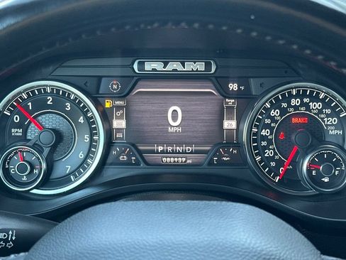 Used 2022 RAM 1500 Big Horn AWD/4WD image 23