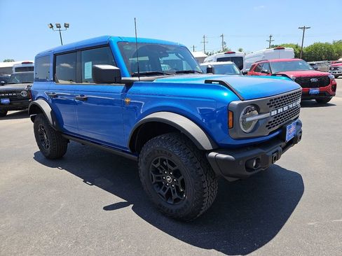 New 2026 Ford Bronco Badlands AWD/4WD image 1