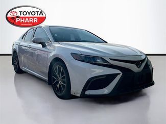 Used 2023 Toyota Camry SE video 1