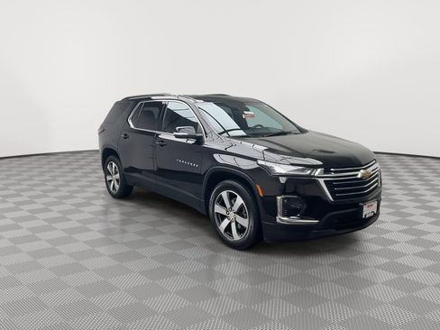Certified 2023 Chevrolet Traverse LT w/ LT Premium Package image 37