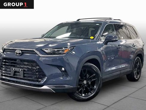 Used 2024 Toyota Grand Highlander Limited image 1