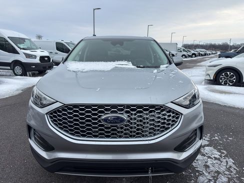 Certified 2024 Ford Edge SEL image 2