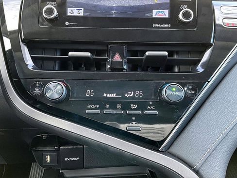 Used 2023 Toyota Camry SE w/ Convenience Package image 16