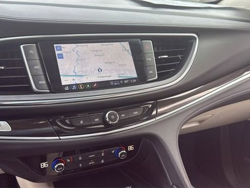 Used 2023 Buick Enclave Essence w/ Experience Buick Package image 30