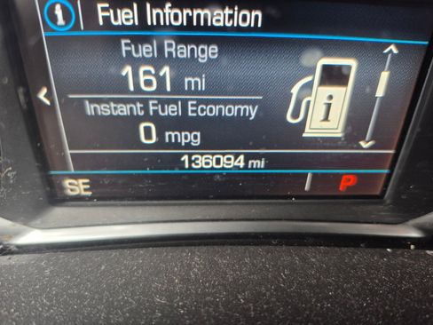 Used 2018 GMC Terrain SLT w/ Preferred Package image 7