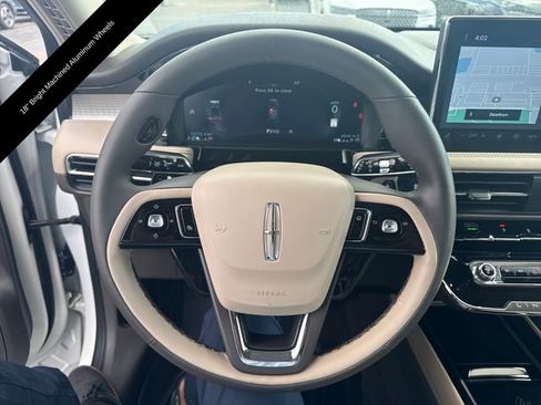 Used 2024 Lincoln Corsair FWD w/ Equipment Group 101A image 19