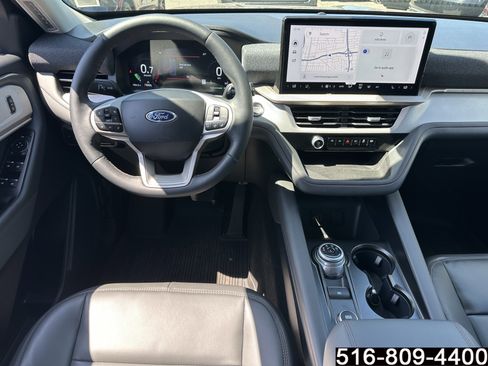 Used 2026 Ford Explorer Active w/ Active Comfort Package image 13