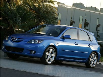 Used 2004 MAZDA MAZDA3 s w/ Moonroof & 6-CD Pkg