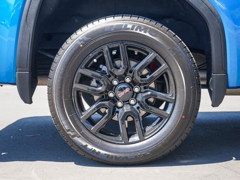 Used 2022 GMC Sierra 1500 Elevation AWD/4WD image 8