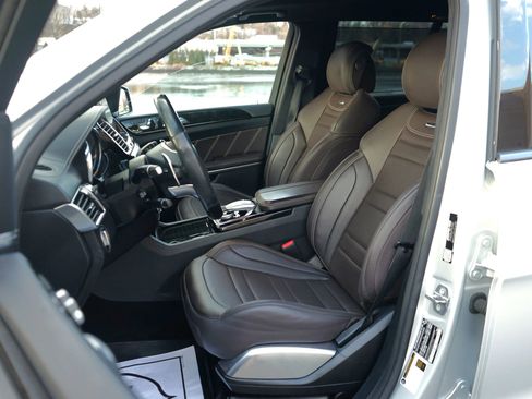 Used 2019 Mercedes-Benz GLS 63 AMG 4MATIC image 17