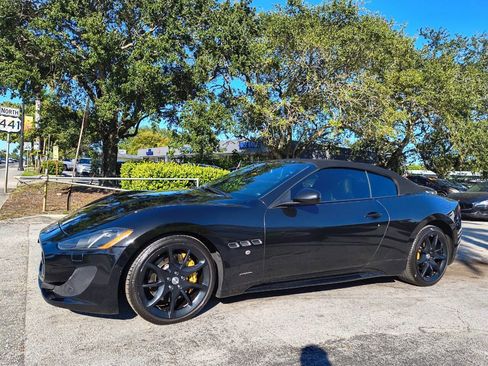 Used 2015 Maserati GranTurismo Sport image 18