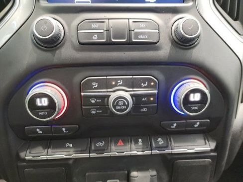 Used 2022 Chevrolet Silverado 1500 RST image 22