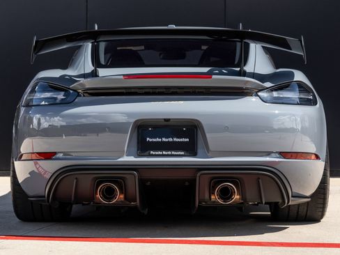 Certified 2024 Porsche 718 Cayman GT4 RS RWD image 10