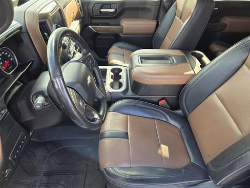 Used 2022 Chevrolet Silverado 3500 High Country image 12