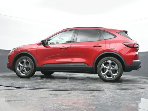 Used 2025 Ford Escape ST-Line w/ Cold Weather Package image 67