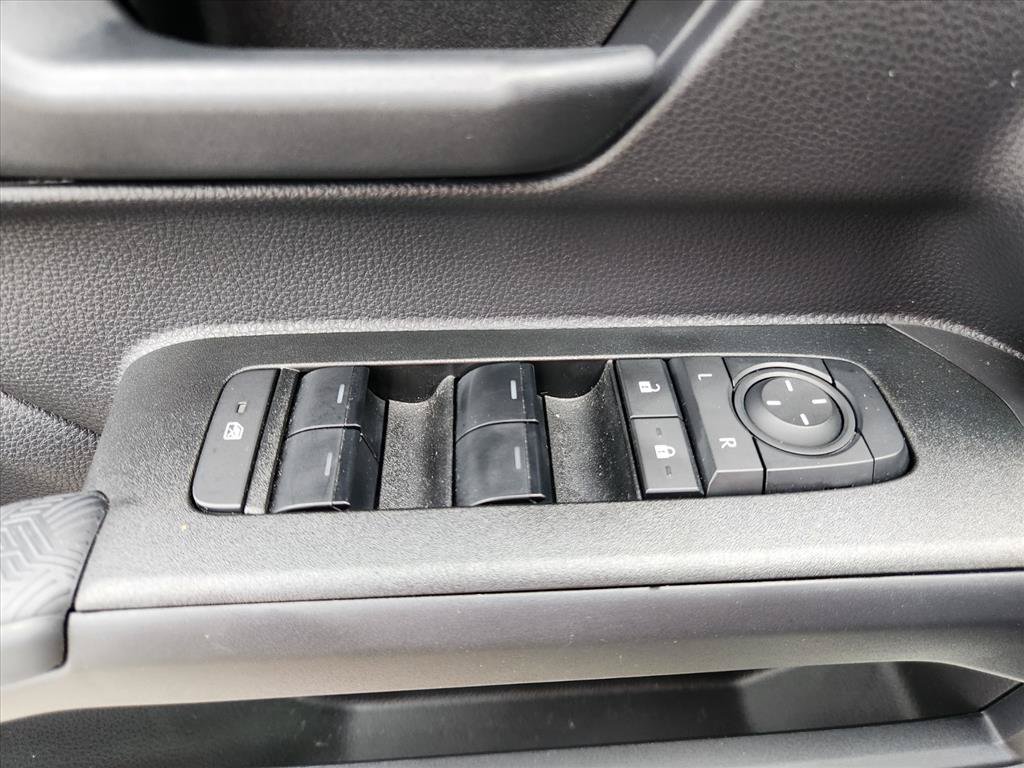 Certified 2025 Toyota 4Runner SR5 AWD/4WD image 19