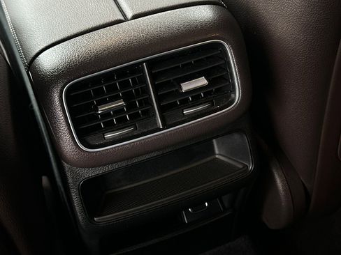 Certified 2023 Mercedes-Benz GLE 350 image 29