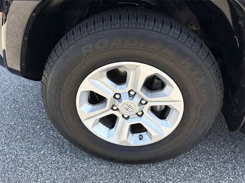 Used 2018 Toyota 4Runner SR5 image 35