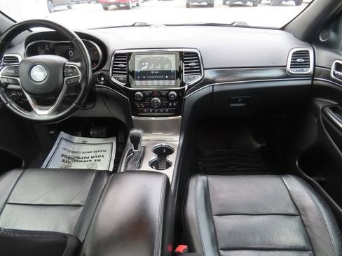 Used 2020 Jeep Grand Cherokee Limited w/ Luxury Group II AWD/4WD image 27