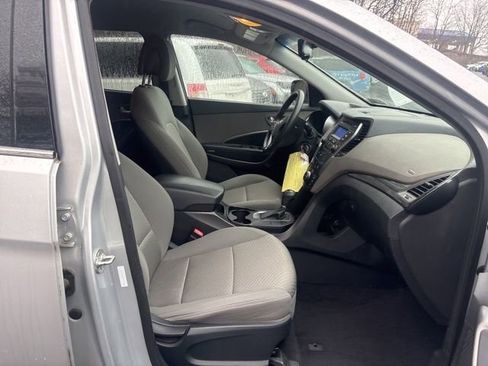 Used 2014 Hyundai Santa Fe Sport image 8
