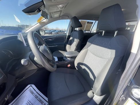 Used 2024 Toyota RAV4 XLE image 19