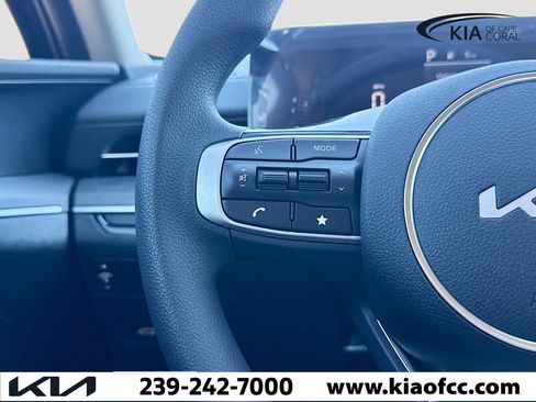 New 2026 Kia K5 LXS image 33