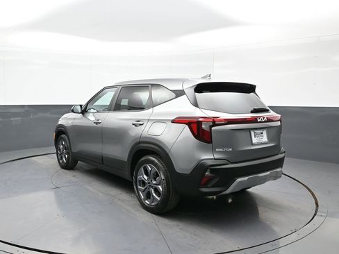 Certified 2024 Kia Seltos LX image 8