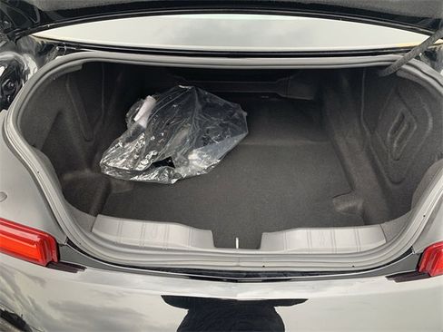 Certified 2018 Chevrolet Camaro SS image 26