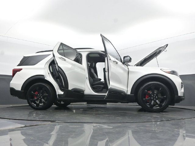 Used 2023 Ford Explorer ST w/ Technology Package AWD/4WD image 57