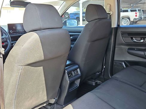 Used 2023 Honda CR-V LX image 16
