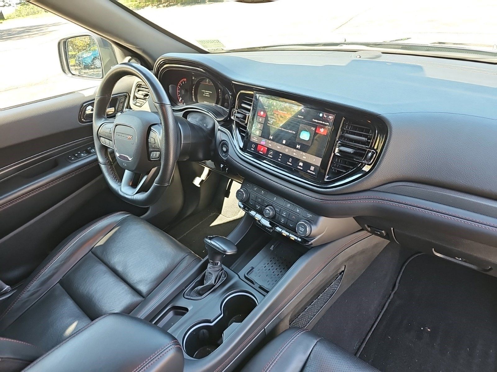 Used 2025 Dodge Durango GT AWD/4WD image 13