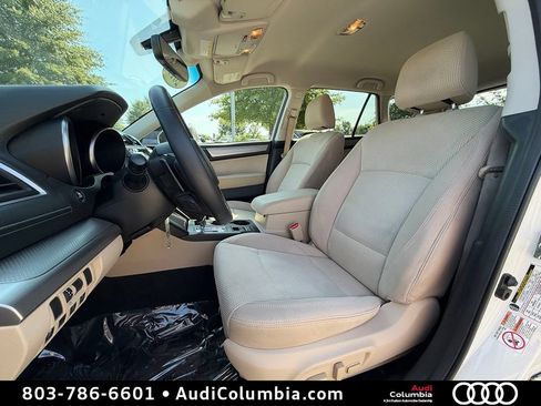 Used 2019 Subaru Outback 2.5i Premium AWD/4WD image 13