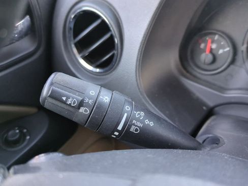 Used 2010 Jeep Patriot Latitude image 26