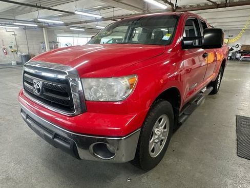 Used 2012 Toyota Tundra 4x4 Double Cab w/ Tow Pkg image 1