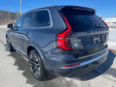 New 2026 Volvo XC90 B6 Plus w/ Protection Package Premier