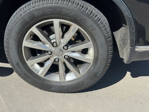 Used 2014 Dodge Durango Limited w/ Nav & Power Liftgate Group image 8