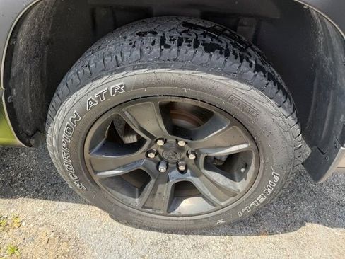 Used 2022 RAM 1500 Big Horn AWD/4WD image 7