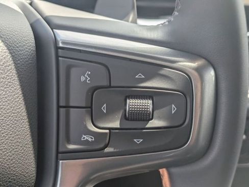 Used 2025 Chevrolet Silverado 1500 LTZ AWD/4WD image 24