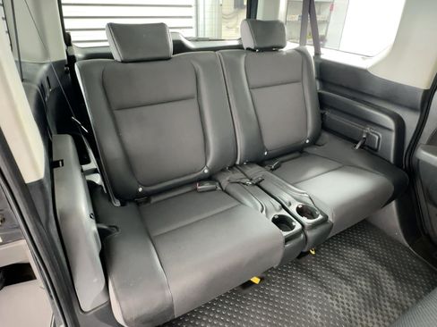 Used 2004 Honda Element EX image 27