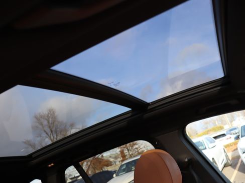 Used 2025 BMW X5 xDrive40i image 16