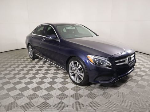 Used 2017 Mercedes-Benz C 300 Sedan image 3