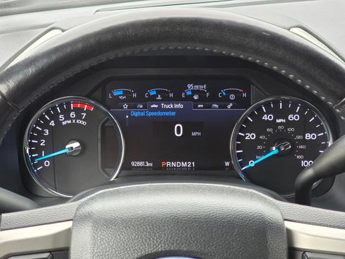 Used 2022 Ford F250 Lariat w/ Chrome Package AWD/4WD image 14