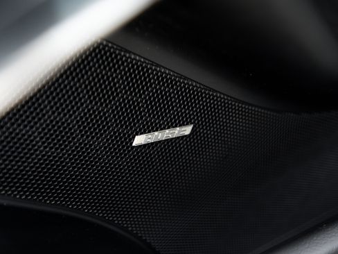 Certified 2017 Porsche 911 Carrera RWD image 19